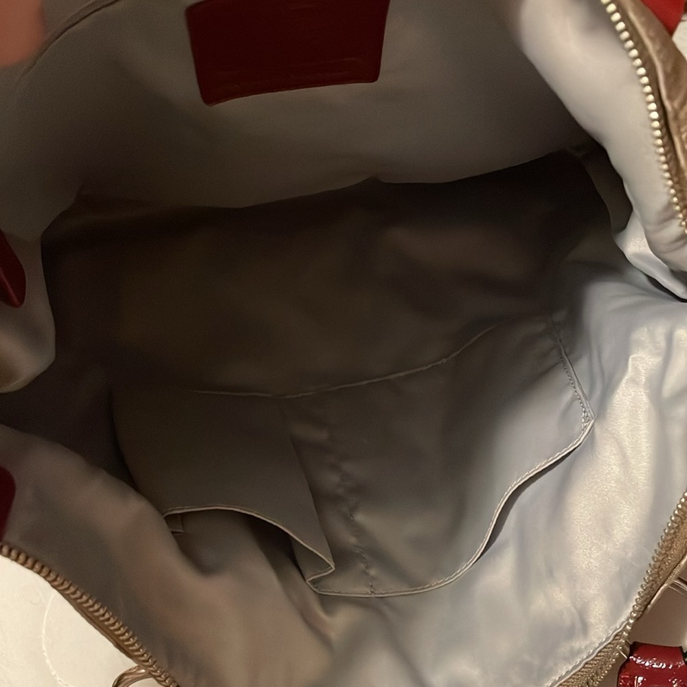 Large Coach Poppy Collection Handbag. - Picture 5 of 7
